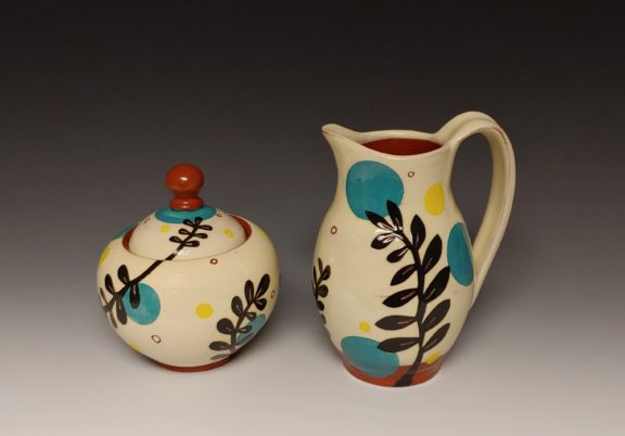 Leafy Cream and Sugar Set with Spots